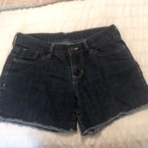 Old navy size 4 dark wash shorts.